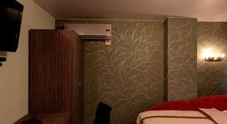 Гостиница X&O Hotel Саратов Стандартный двухместный номер с 2 отдельными кроватями-12